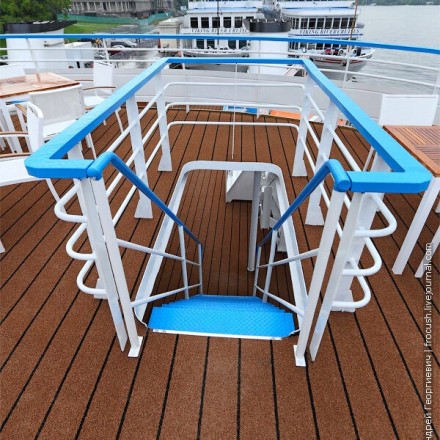 Condor Grass Teak палубная искусственная трава Кондор Грас Тик бежевая